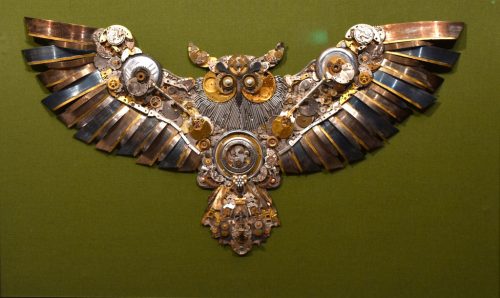 Goldberg Manufactory - Az idő őre (42x64 cm) vegyes technika - óraalkatrész